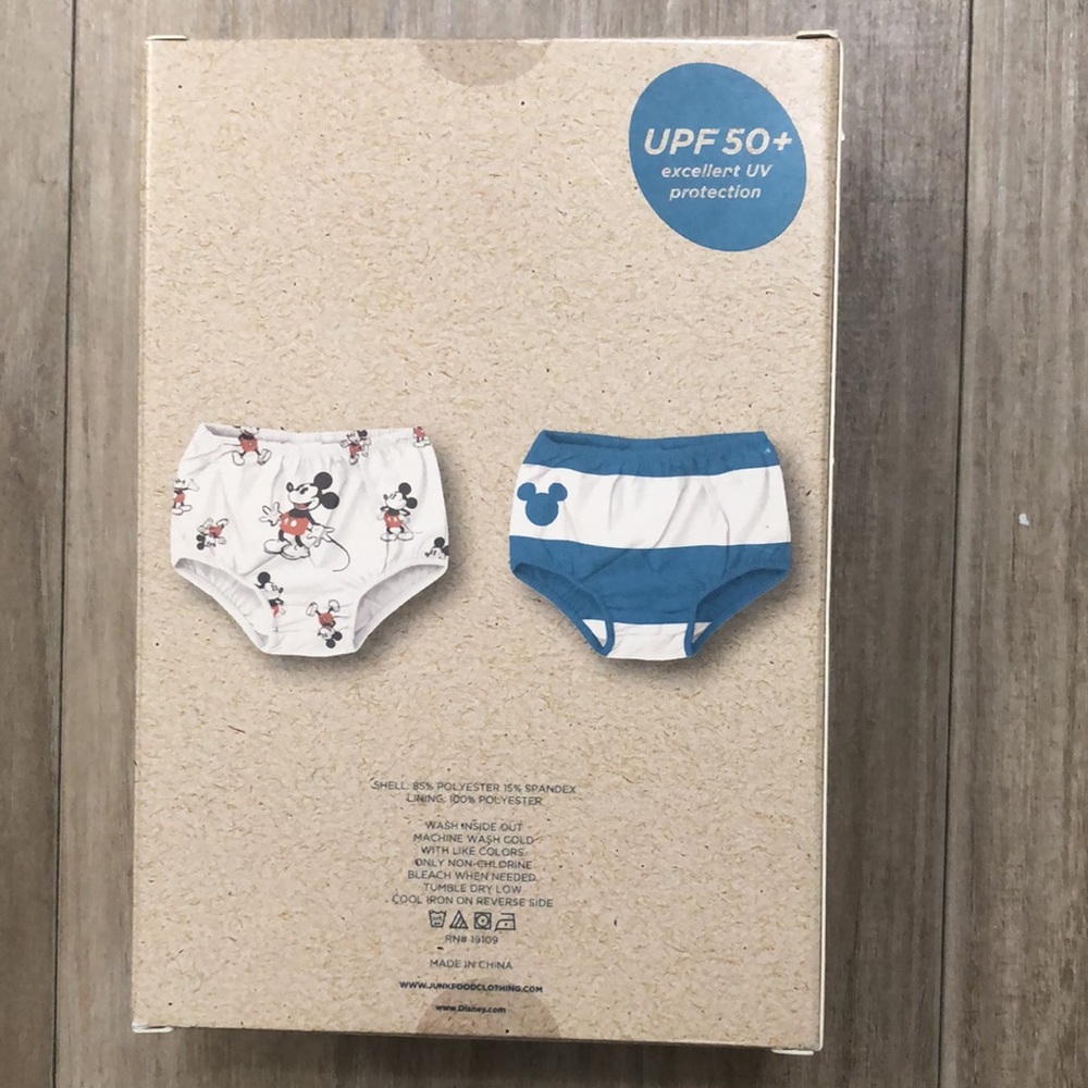 Mickey swim bundle - Picture 4 of 9